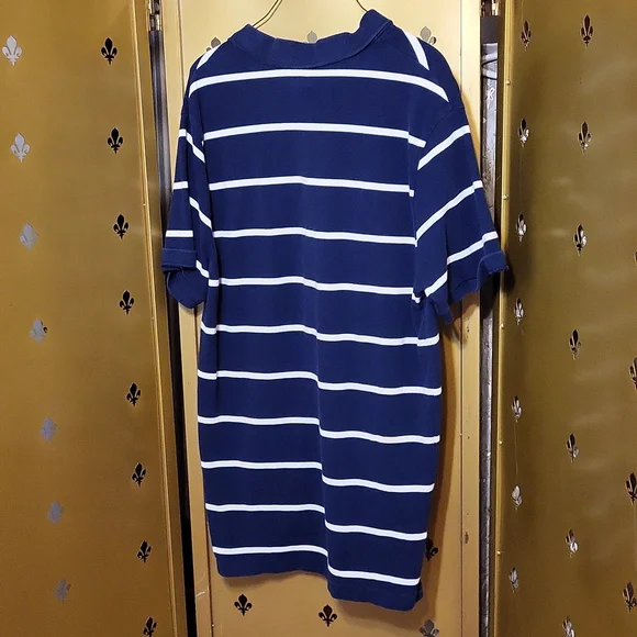 GAP - Picture 2 of 3